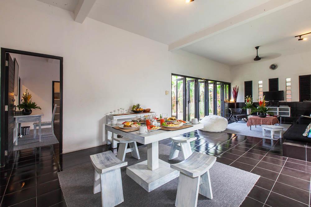 Art Rumah Dua Tiga Villa Seminyak (Bali)