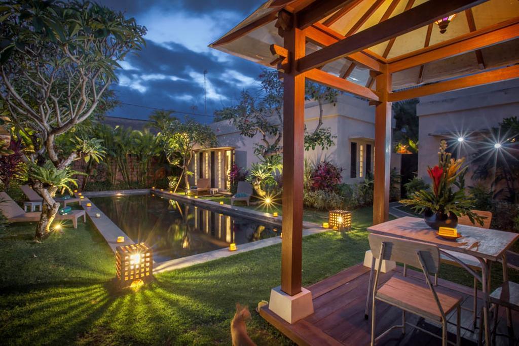 Art Rumah Dua Tiga * Seminyak (Bali)