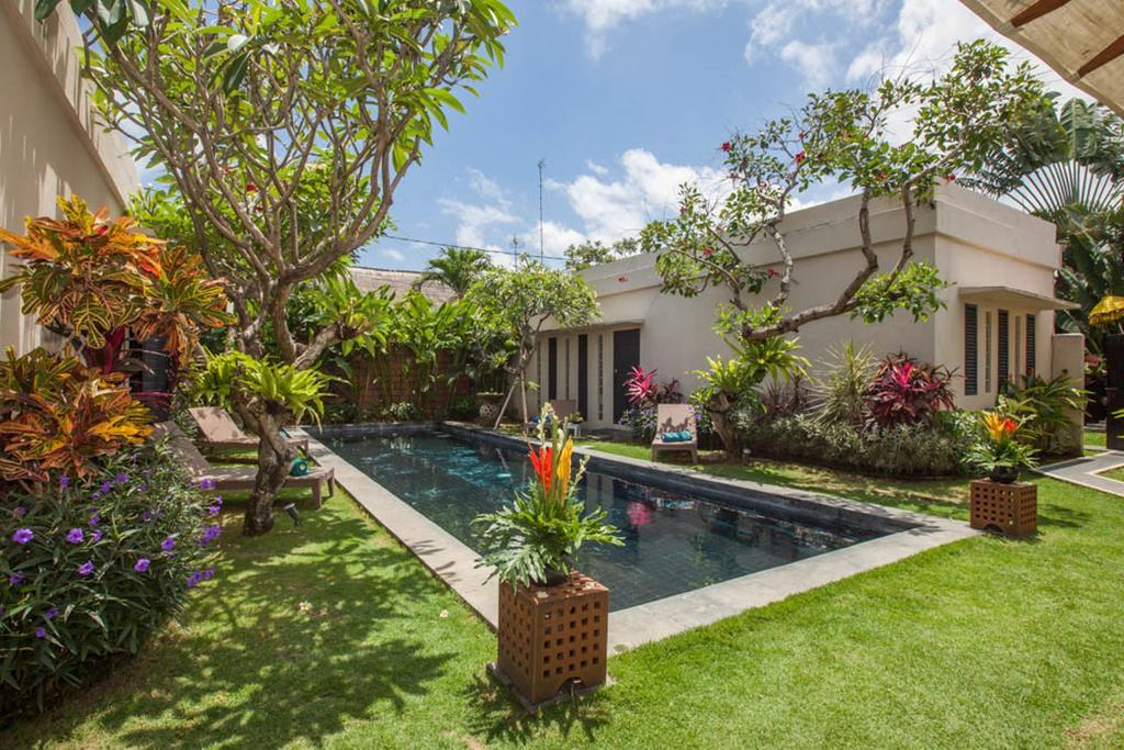 Villa Art Rumah Dua Tiga *