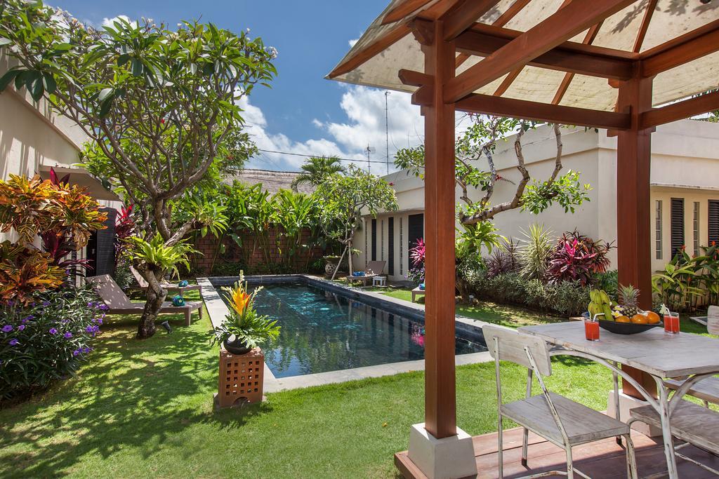 Art Rumah Dua Tiga Villa Seminyak (Bali)